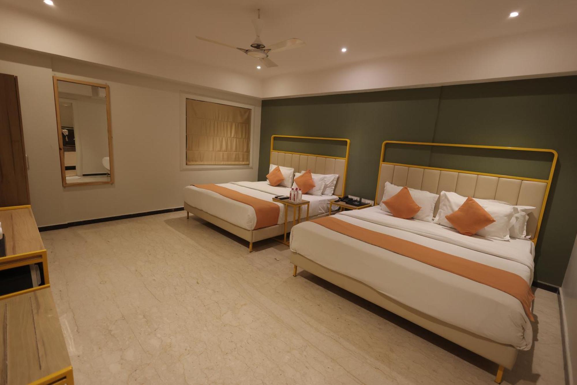 Phoenix - Unmatched Comfort Udaipur Exterior photo