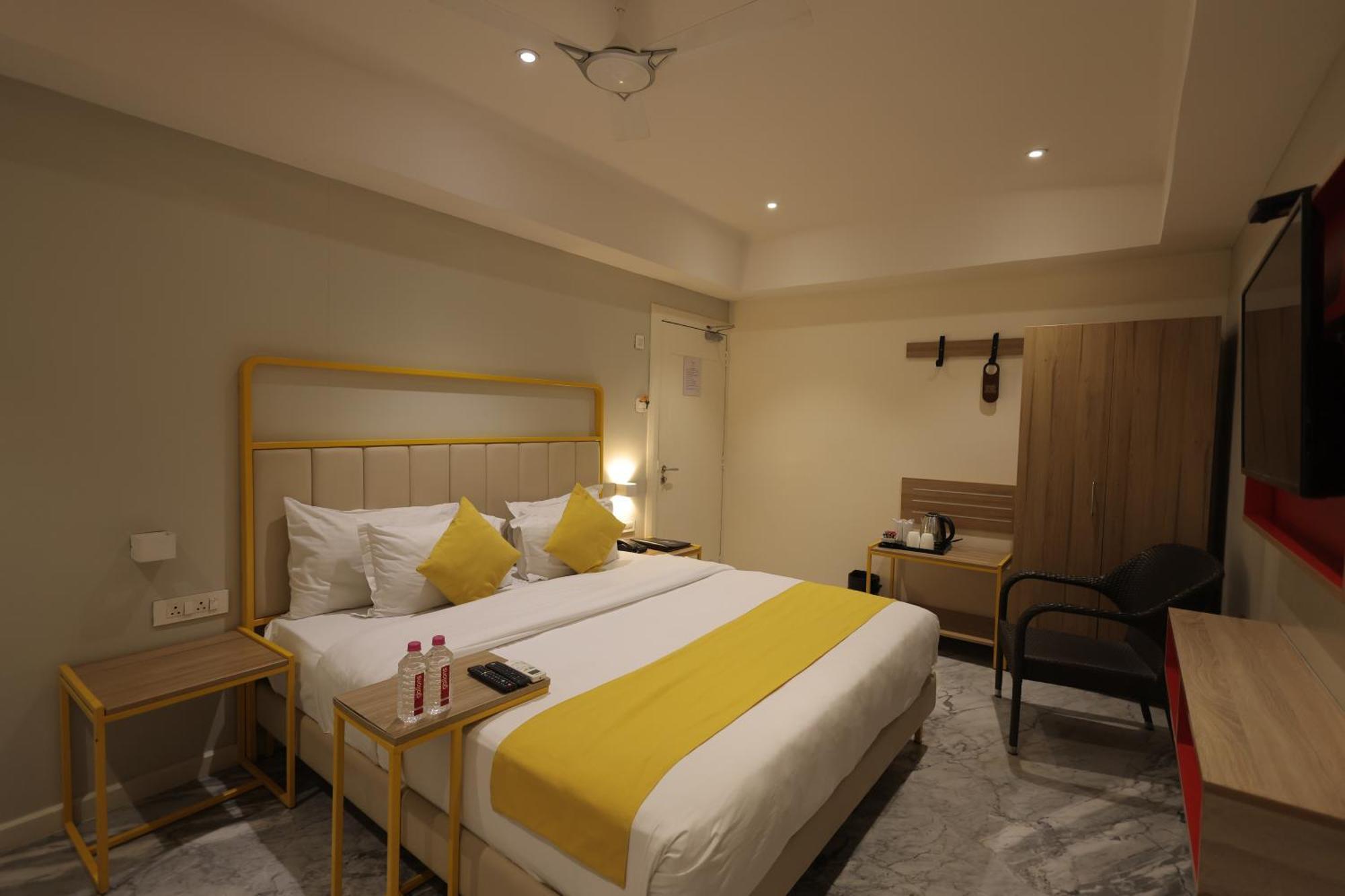 Phoenix - Unmatched Comfort Udaipur Exterior photo